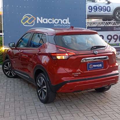 NISSAN-KICKS-2023