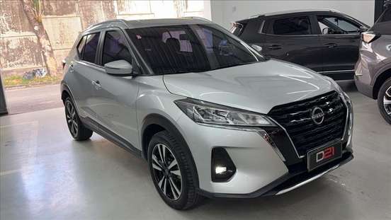 NISSAN-KICKS-2023