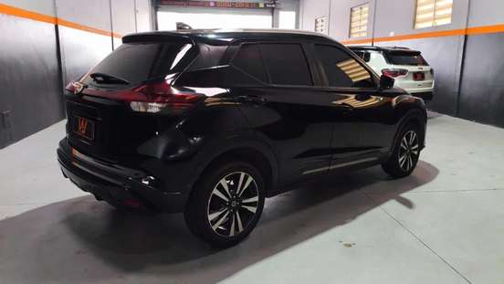 NISSAN-KICKS-2022