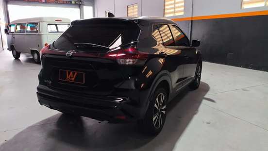 NISSAN-KICKS-2022