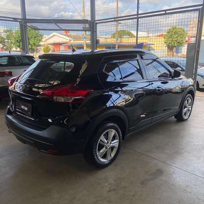 NISSAN-KICKS-2018