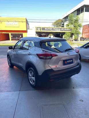 NISSAN-KICKS-2019