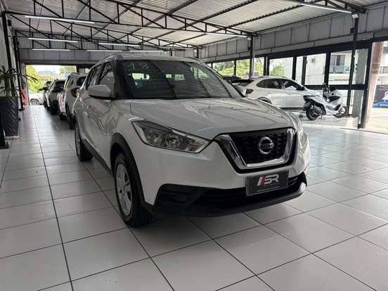 NISSAN-KICKS-2017