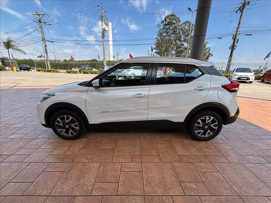 NISSAN-KICKS-2018