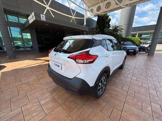 NISSAN-KICKS-2018