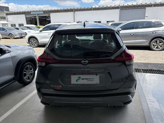 NISSAN-KICKS-2024