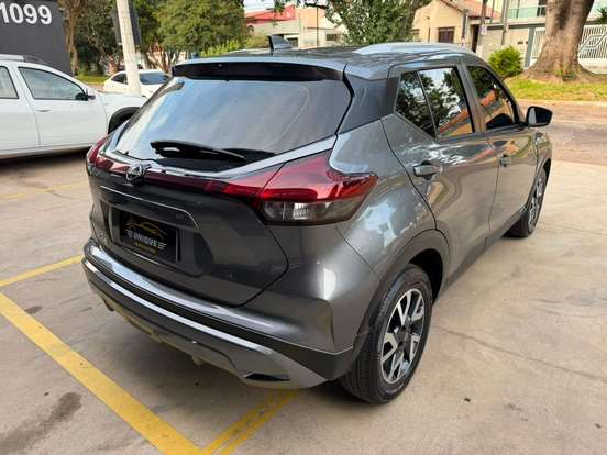 NISSAN-KICKS-2024