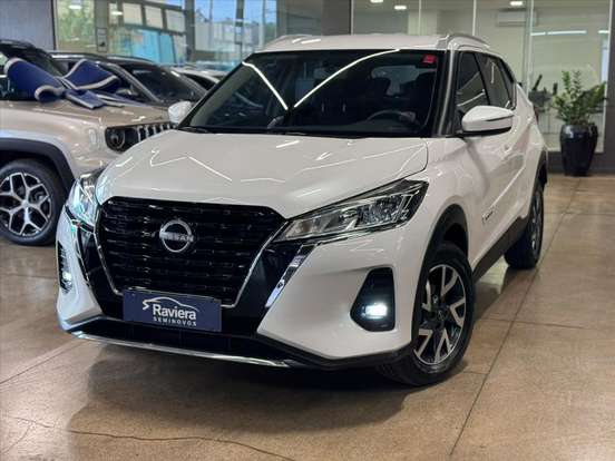 NISSAN-KICKS-2023