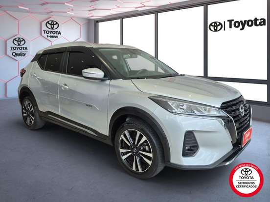 NISSAN-KICKS-2023