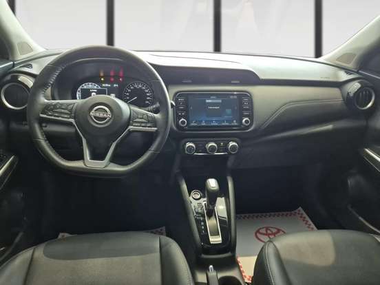 NISSAN-KICKS-2023