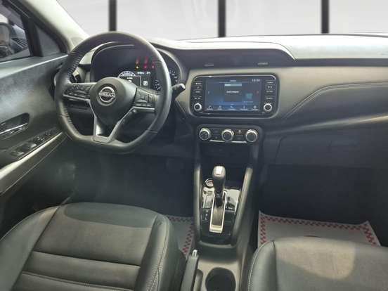 NISSAN-KICKS-2023