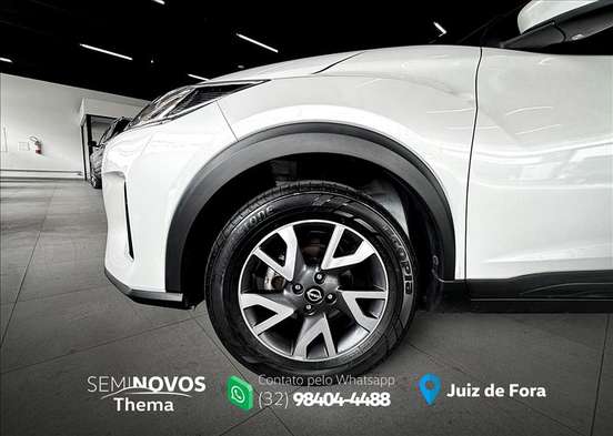 NISSAN-KICKS-2023