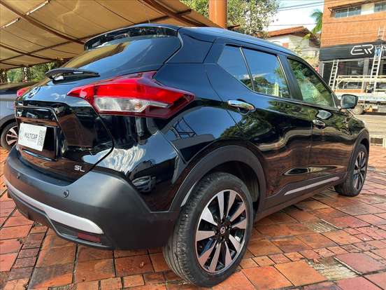 NISSAN-KICKS-2018