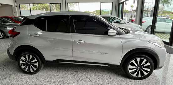 NISSAN-KICKS-2020