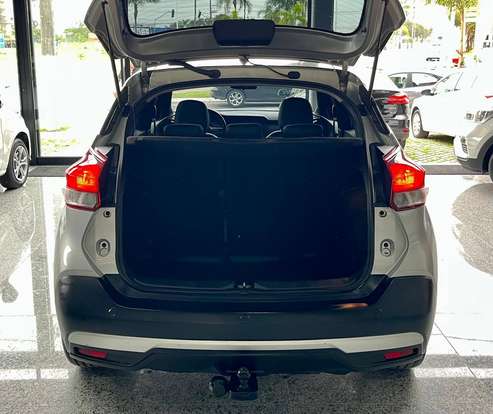 NISSAN-KICKS-2020