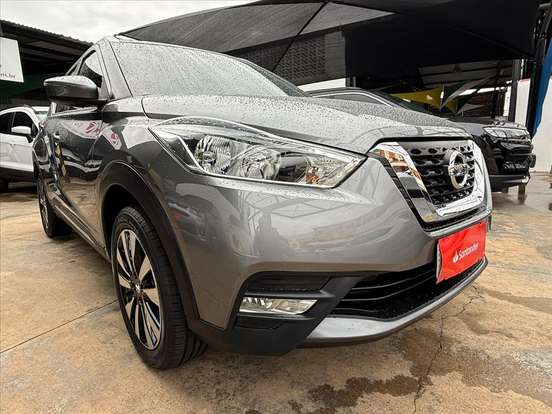 NISSAN-KICKS-2018