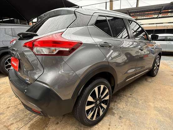 NISSAN-KICKS-2018