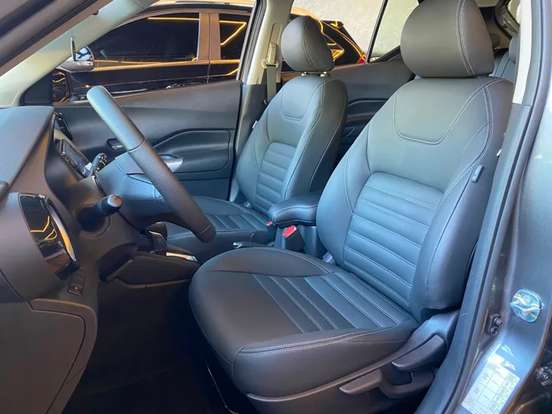 NISSAN-KICKS PLAY-2025