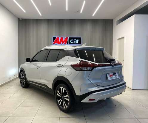 NISSAN-KICKS PLAY-2025