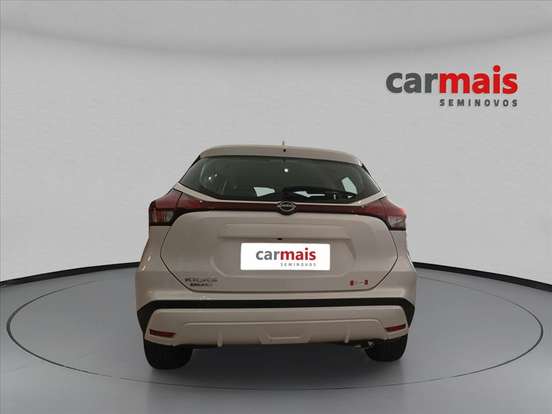 NISSAN-KICKS PLAY-2025