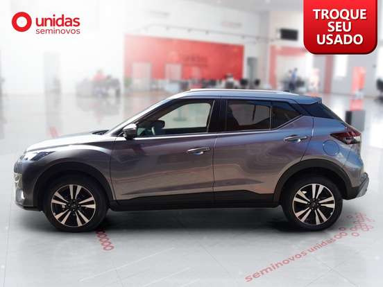 NISSAN-KICKS PLAY-2025