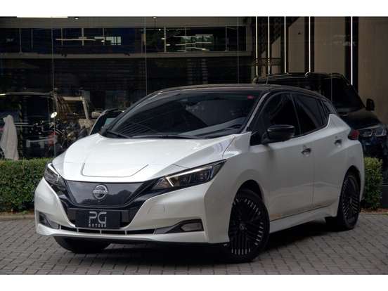 NISSAN-LEAF-2022
