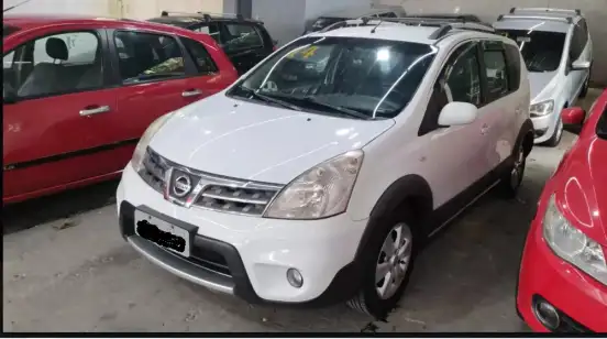 NISSAN-LIVINA-1.8 SL X-GEAR 16V FLEX 4P AUTOMÁTICO NISSAN-LIVINA-2013
