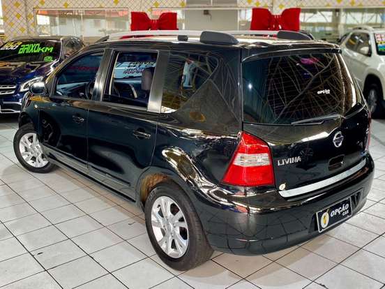 NISSAN-LIVINA-2014