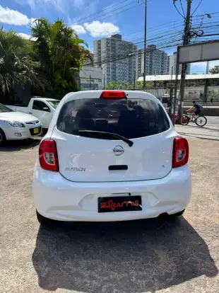 NISSAN-MARCH-2017