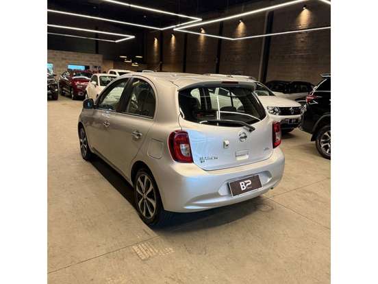 NISSAN-MARCH-1.6 SL 16V FLEX 4P MANUAL NISSAN-MARCH-2015