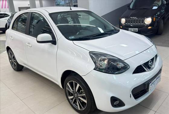NISSAN MARCH 1.6 SL 16V FLEXSTART 4P XTRONIC