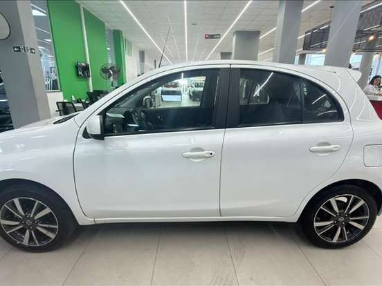 NISSAN-MARCH-1.6 SL 16V FLEXSTART 4P XTRONIC NISSAN-MARCH-2019