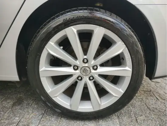 NISSAN-SENTRA-2014