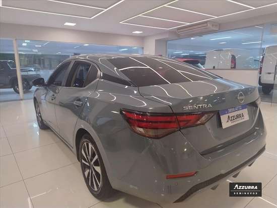 NISSAN-SENTRA-2024