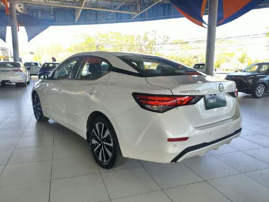 NISSAN-SENTRA-2024