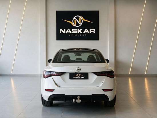 NISSAN-SENTRA-2023