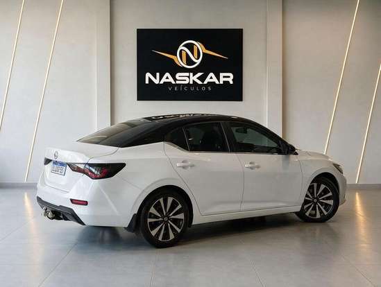 NISSAN-SENTRA-2023