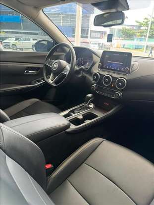NISSAN-SENTRA-2023