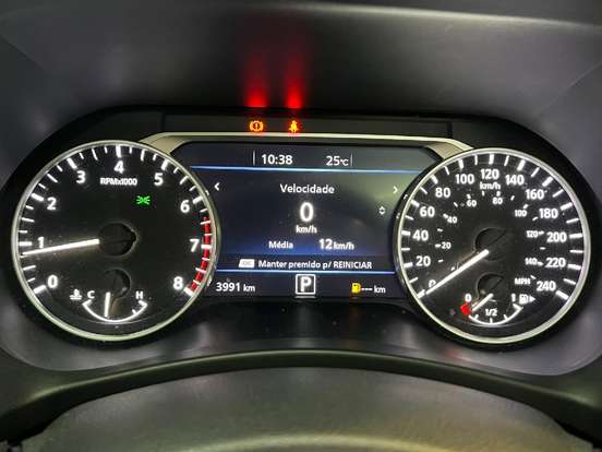 NISSAN-SENTRA-2025