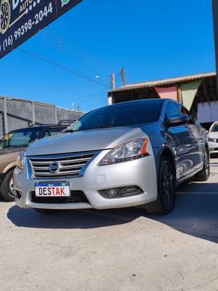 NISSAN-SENTRA-2015