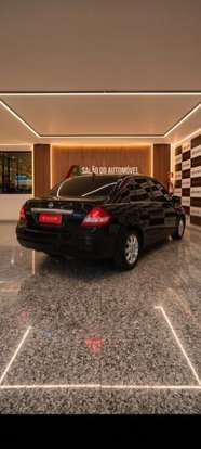 NISSAN-TIIDA-2011