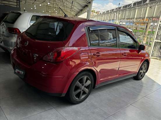 NISSAN-TIIDA-1.8 SL 16V FLEX 4P AUTOMÁTICO NISSAN-TIIDA-2009