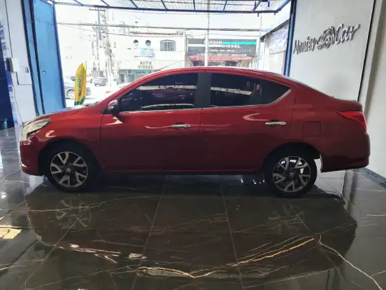 NISSAN-VERSA-1.6 16V FLEX SL 4P XTRONIC NISSAN-VERSA-2017