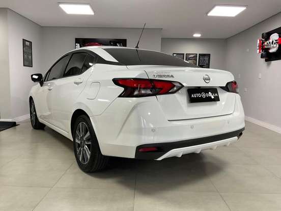 NISSAN-VERSA-2024