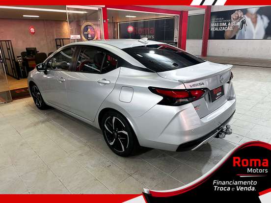 NISSAN-VERSA-2023