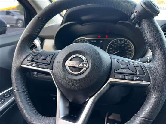 NISSAN-VERSA-2024