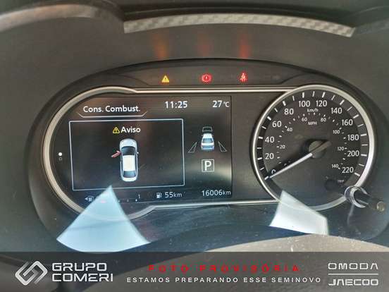 NISSAN-VERSA-2023