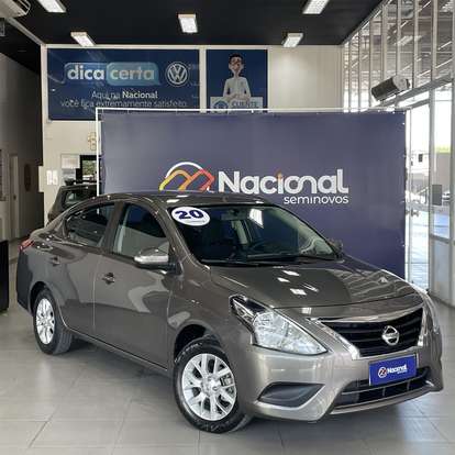 NISSAN-VERSA-2019