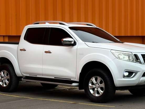 NISSAN-FRONTIER-2.3 16V TURBO DIESEL LE CD 4X4 AUTOMÁTICO NISSAN-FRONTIER-2017