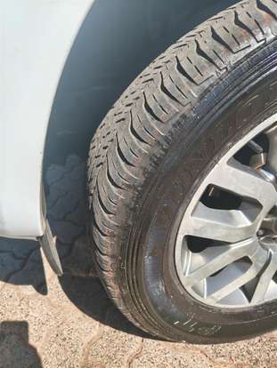 NISSAN-FRONTIER-2016